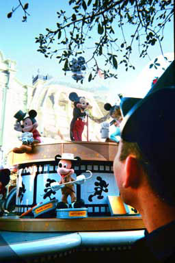 15 A wave from Mickey to Rodney